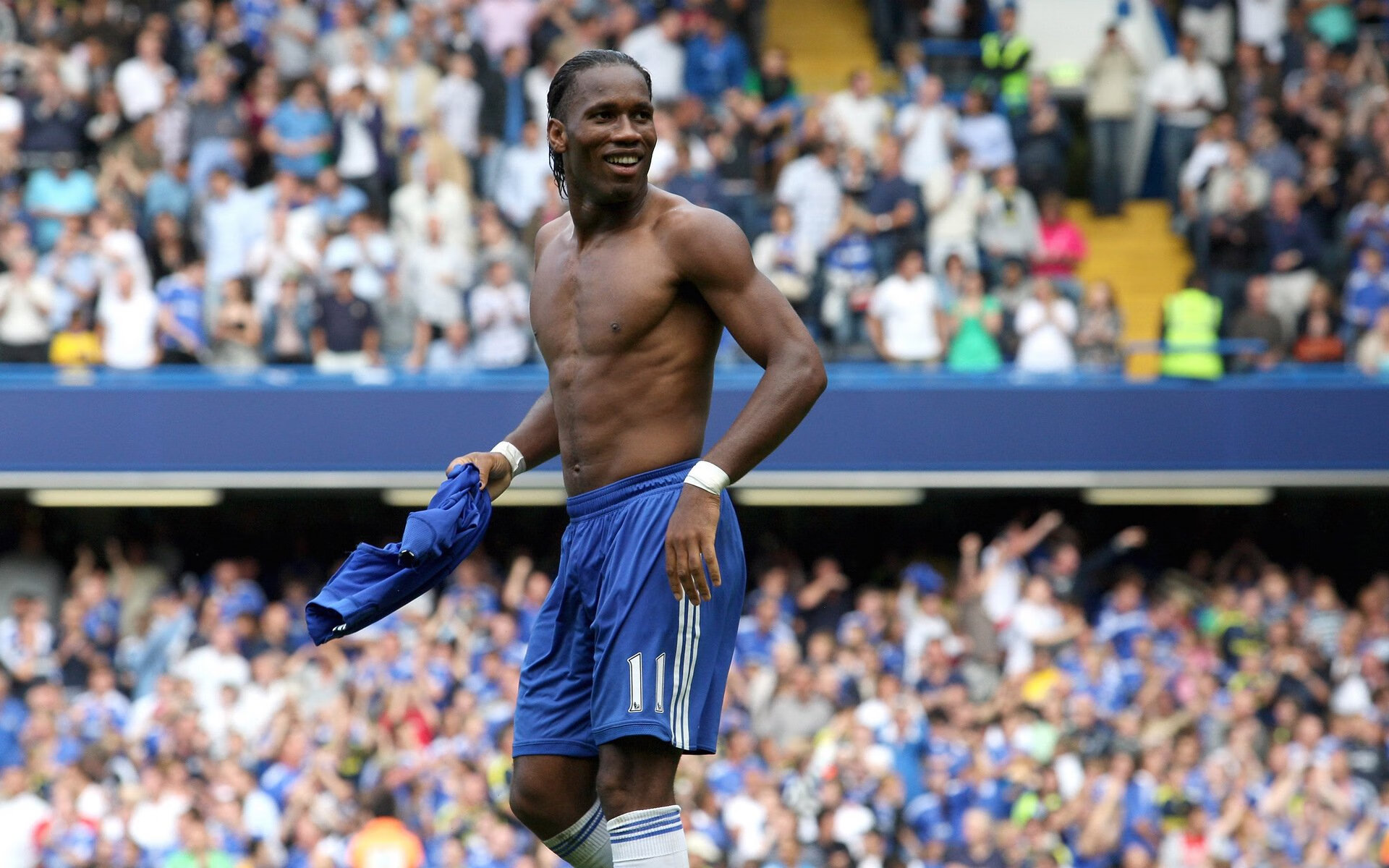 “裁判背后：那些鲜为人知的判罚内幕”，裁判被罚下